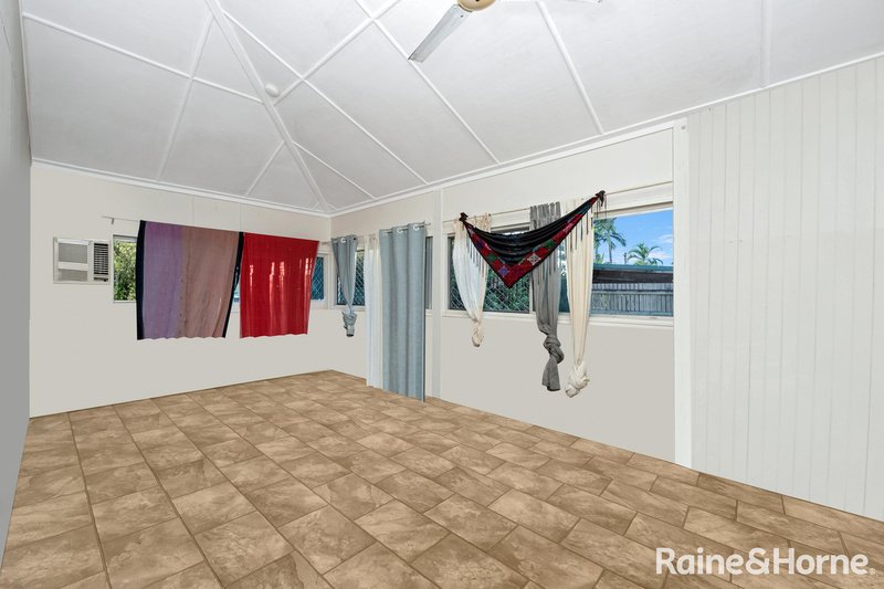 Photo - 57 Armstrong Street, Hermit Park QLD 4812 - Image 13