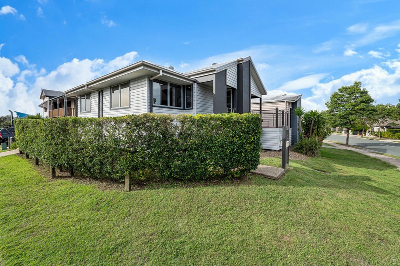 Photo - 57 Aspect Terrace, Springfield Lakes QLD 4300 - Image 12
