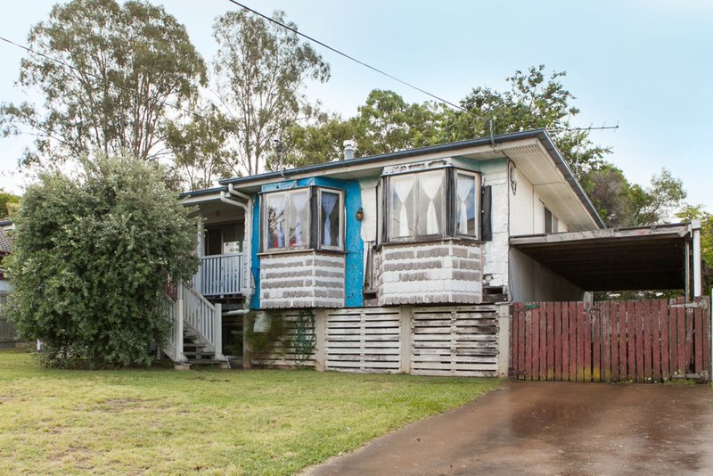 Photo - 57 Aspinall Street, Leichhardt QLD 4305 - Image 10