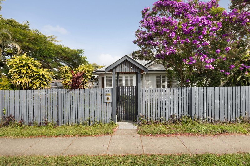 Photo - 57 Aubigny Street, Annerley QLD 4103 - Image 13