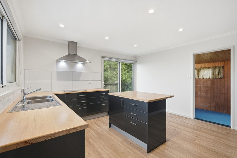 Photo - 57 Banyalla Street, Rokeby TAS 7019 - Image 5