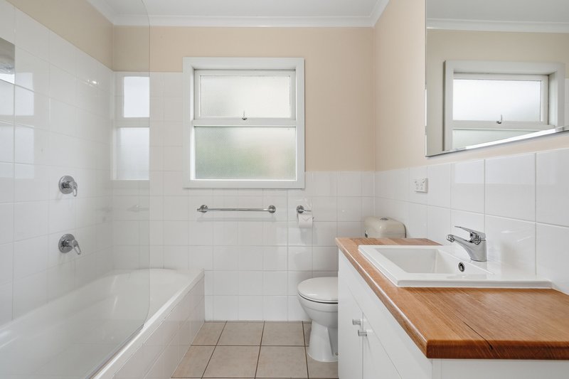 Photo - 57 Banyalla Street, Rokeby TAS 7019 - Image 11