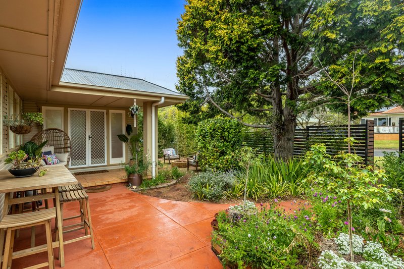 Photo - 57 Bass Street, Centenary Heights QLD 4350 - Image 15