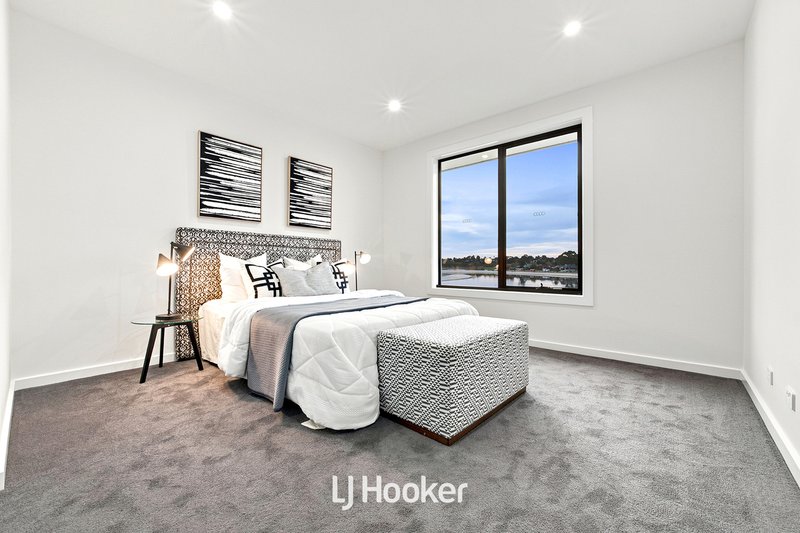 Photo - 57 Bausch Street, Berwick VIC 3806 - Image 27