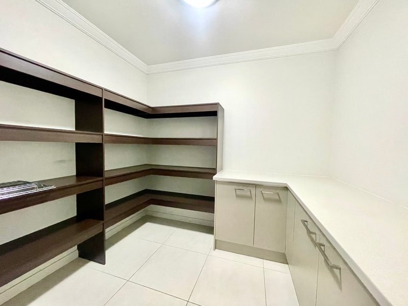 Photo - 57 Bernier Way, Green Valley NSW 2168 - Image 8