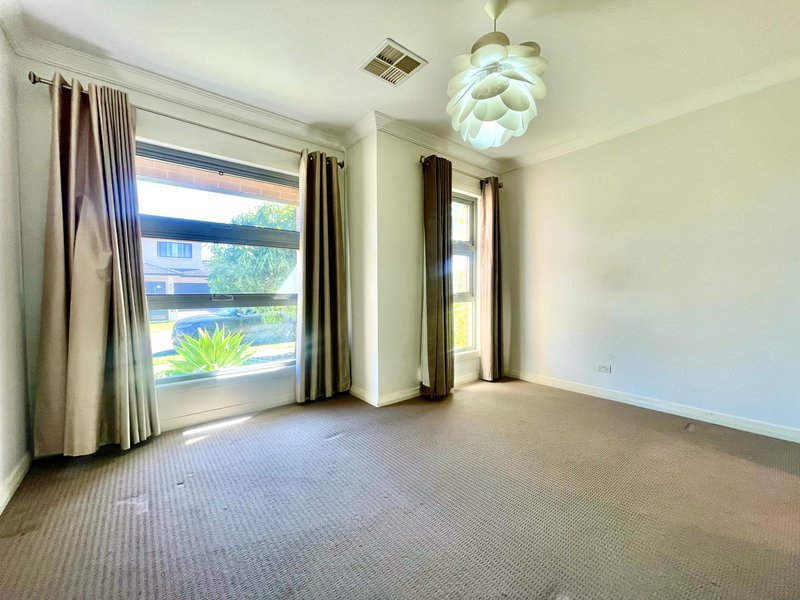 Photo - 57 Bernier Way, Green Valley NSW 2168 - Image 9