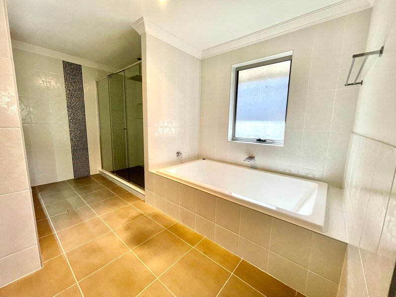 Photo - 57 Bernier Way, Green Valley NSW 2168 - Image 17