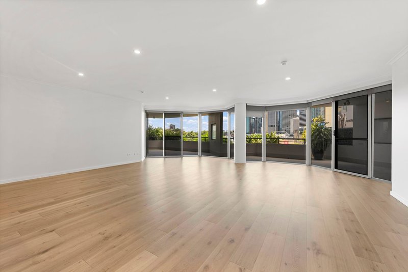 Photo - 5/7 Boundary Street, Brisbane City QLD 4000 - Image 7