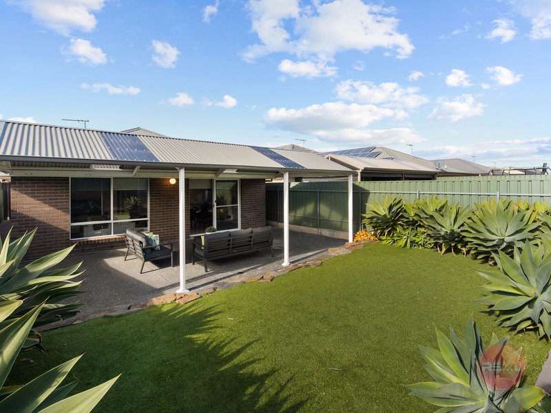 Photo - 57 Brooklyn Drive, Hallett Cove SA 5158 - Image 18