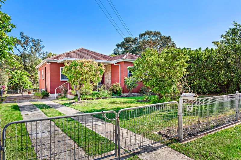 Photo - 57 Bruce Street, Unanderra NSW 2526 - Image 8