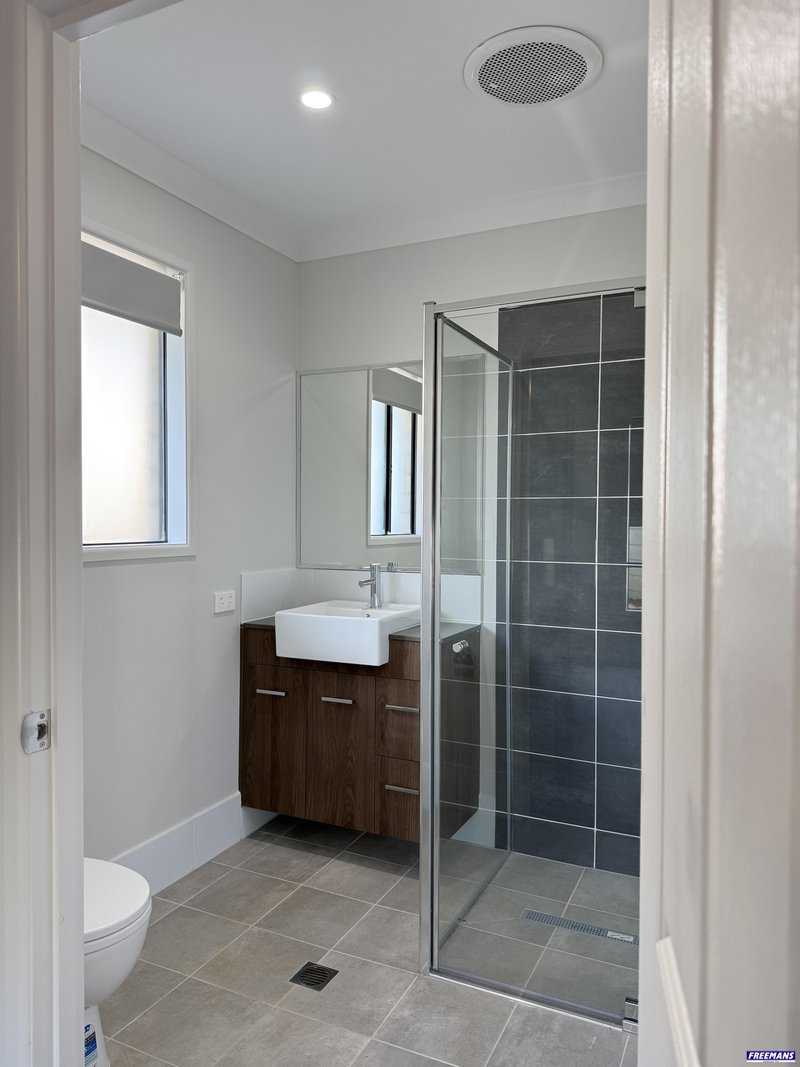 Photo - 57 Buckingham Street, Kingaroy QLD 4610 - Image 7