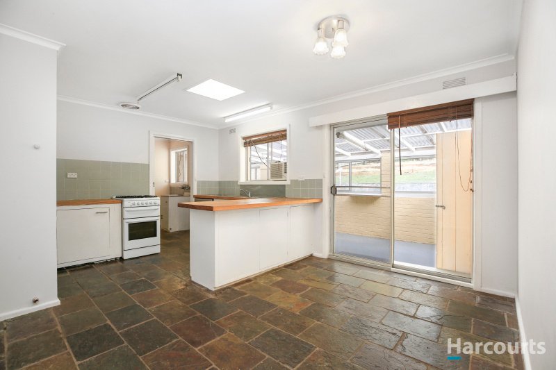 Photo - 57 Buln Buln Road, Drouin VIC 3818 - Image 4