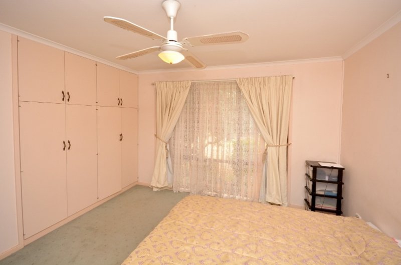 Photo - 57 Burley Street, Griffith NSW 2680 - Image 7