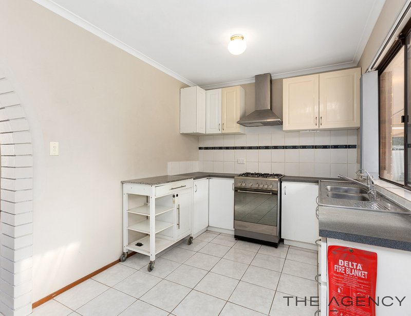 Photo - 57 Burtonia Way, Forrestfield WA 6058 - Image 7