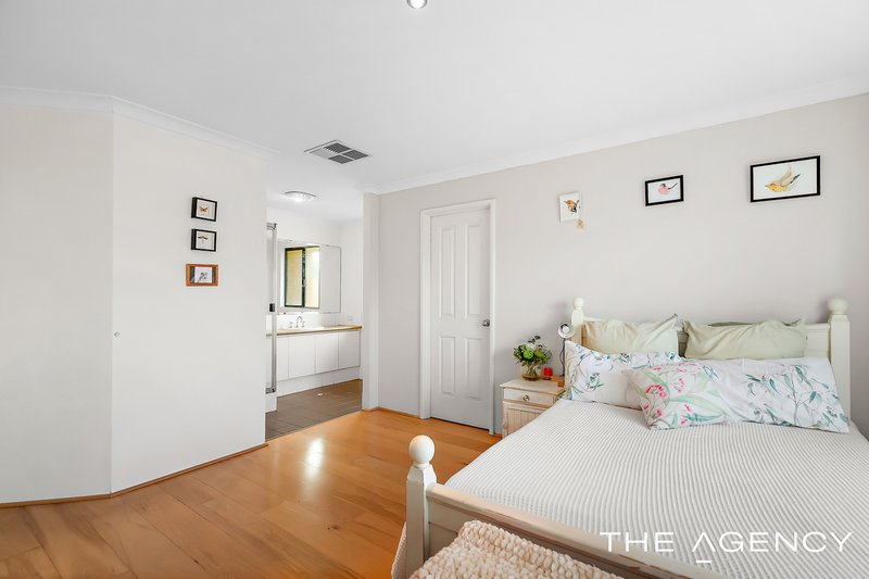 Photo - 57 Chivalry Way, Atwell WA 6164 - Image 6