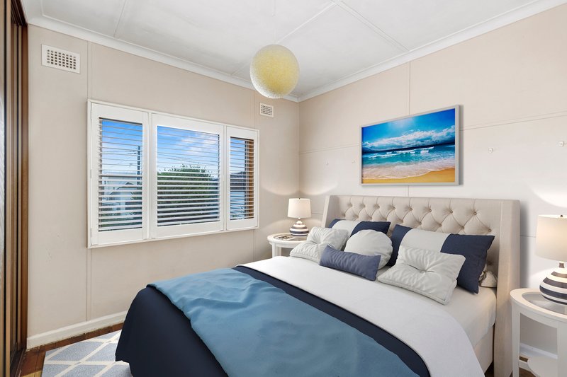 Photo - 57 Claudare Street, Collaroy Plateau NSW 2097 - Image 3