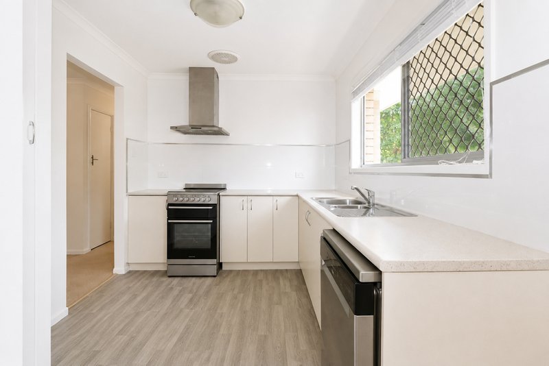 Photo - 57 Conavalla Street, Ferny Grove QLD 4055 - Image 4