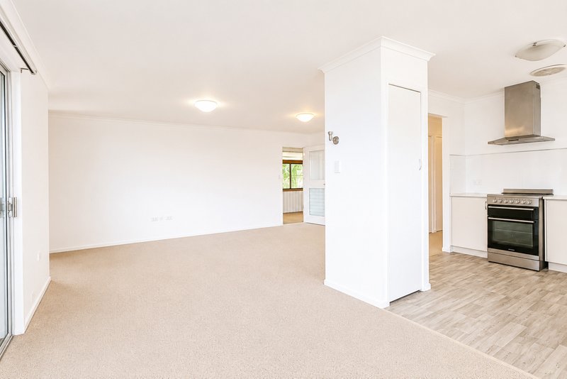 Photo - 57 Conavalla Street, Ferny Grove QLD 4055 - Image 6