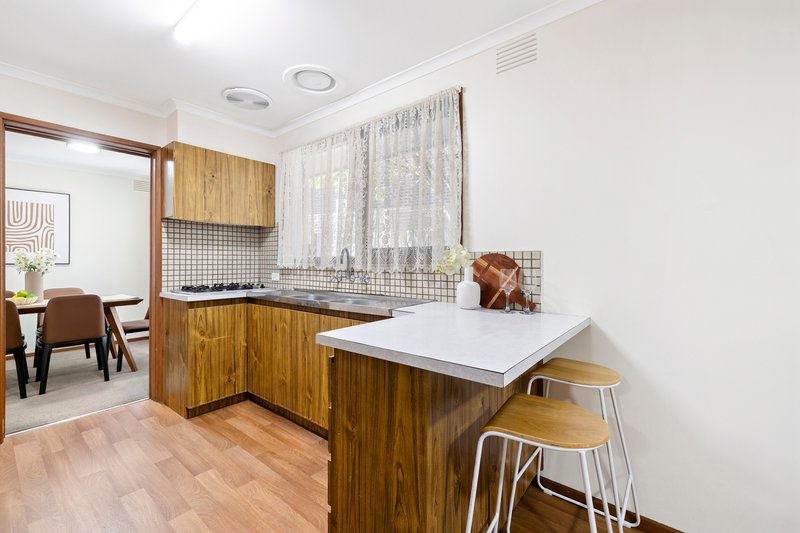 Photo - 57 Cornelius Drive, Wantirna South VIC 3152 - Image 6