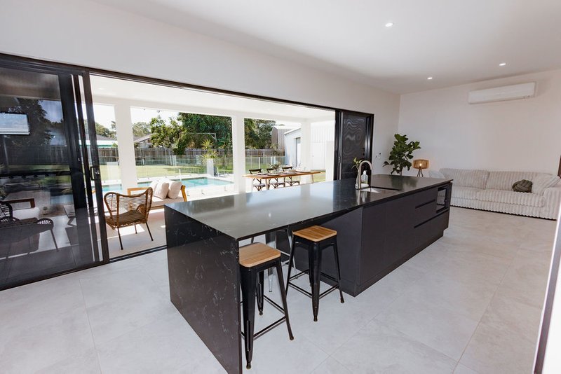 Photo - 57 Deering Place, Innes Park QLD 4670 - Image 7
