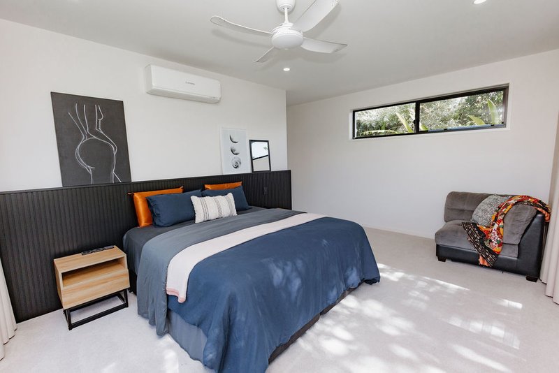 Photo - 57 Deering Place, Innes Park QLD 4670 - Image 11