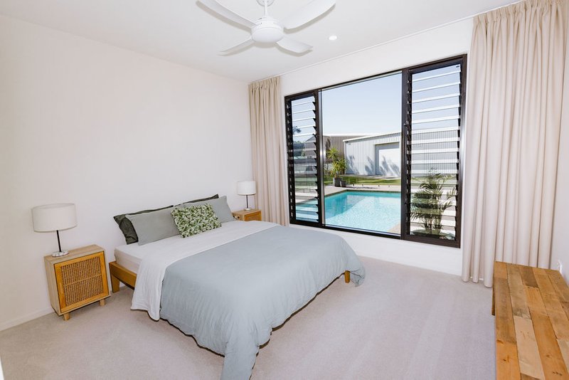 Photo - 57 Deering Place, Innes Park QLD 4670 - Image 16