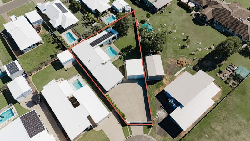 Photo - 57 Deering Place, Innes Park QLD 4670 - Image 28