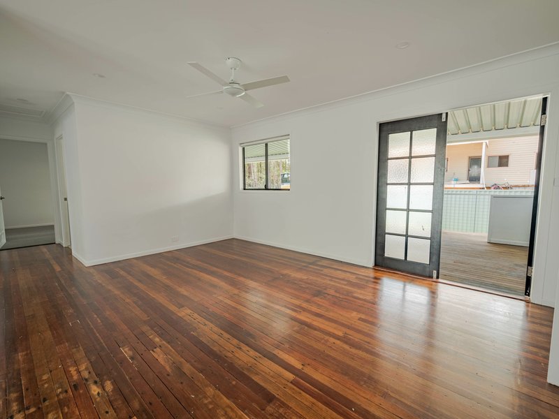 Photo - 57 Dempsey Street, Russell Island QLD 4184 - Image 12