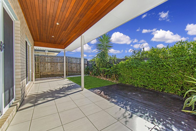 Photo - 57 Denham Cres , North Lakes QLD 4509 - Image 15