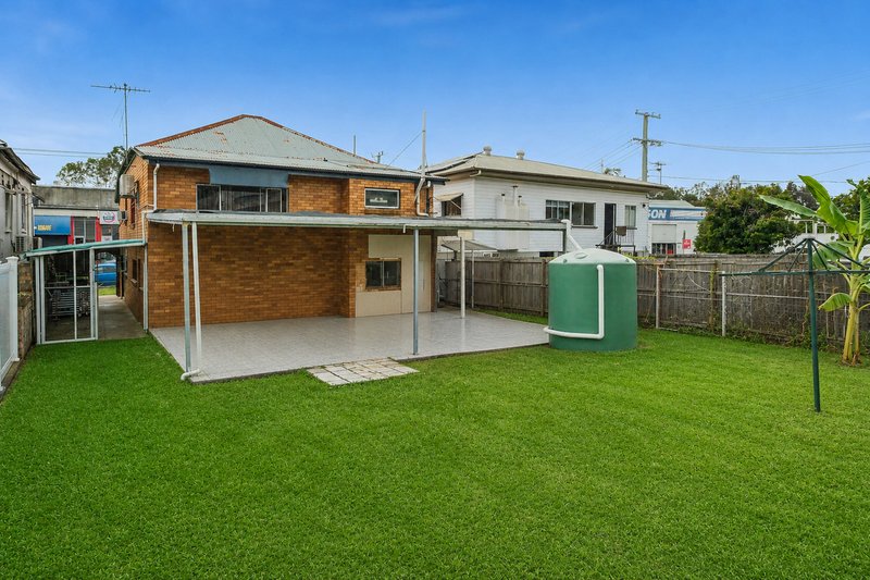 Photo - 57 Deshon Street, Woolloongabba QLD 4102 - Image 13