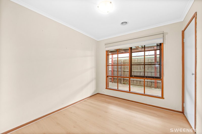 Photo - 57 Donald Street South, Altona Meadows VIC 3028 - Image 11