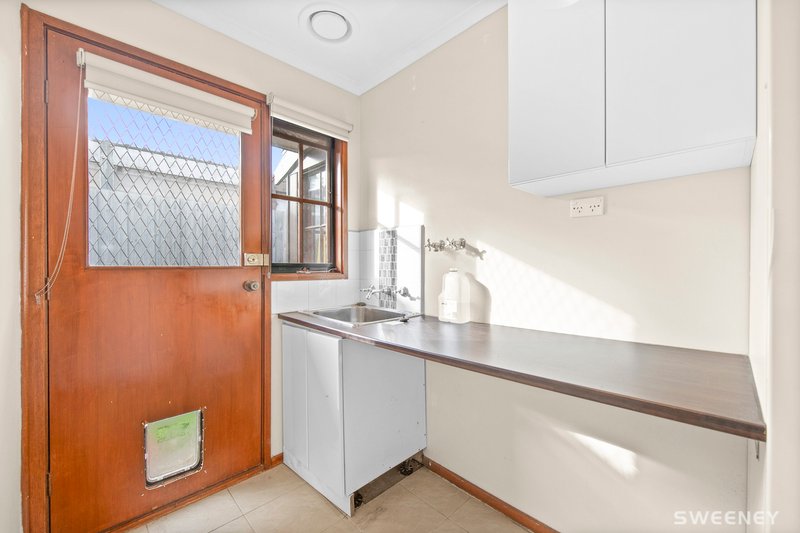 Photo - 57 Donald Street South, Altona Meadows VIC 3028 - Image 13
