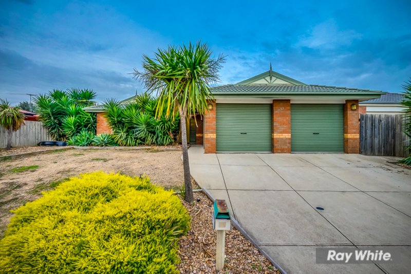 Photo - 57 Doubell Blvd , Truganina VIC 3029 - Image 2