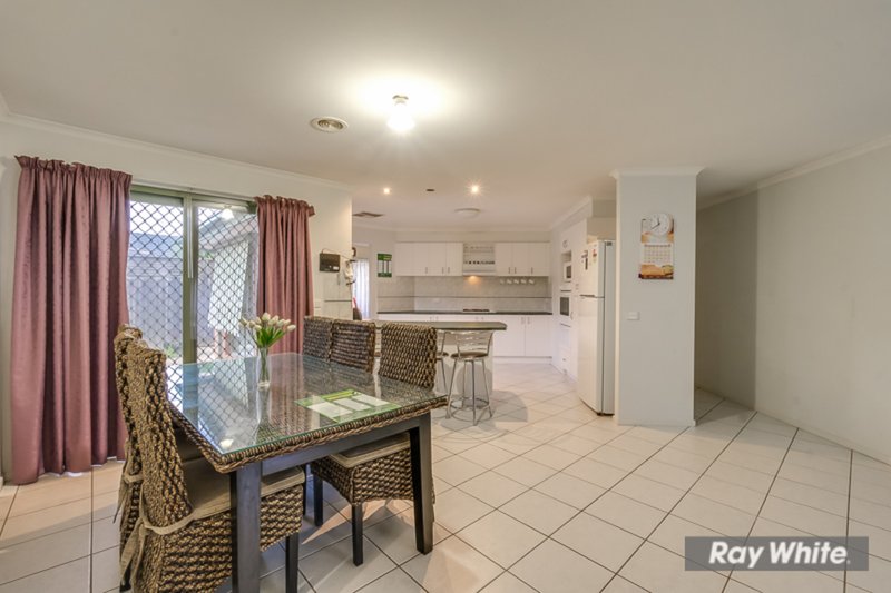 Photo - 57 Doubell Blvd , Truganina VIC 3029 - Image 15