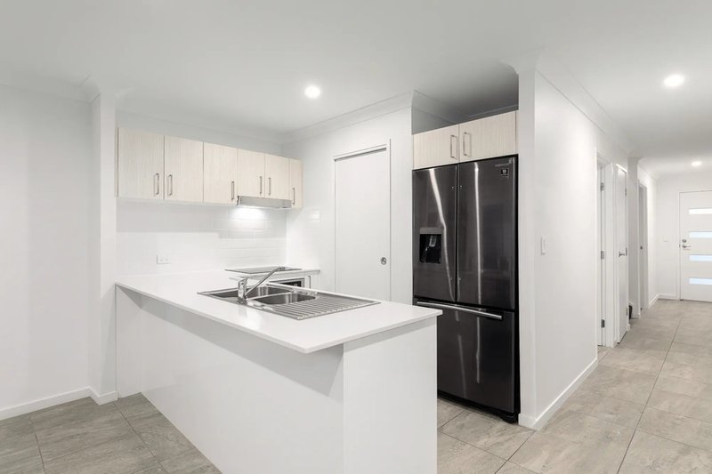 Photo - 57 Dryander Street, Yarrabilba QLD 4207 - Image 3