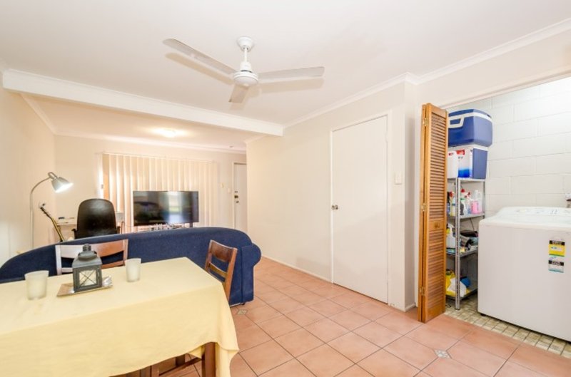 Photo - 5/7 Eden Street, South Gladstone QLD 4680 - Image 5