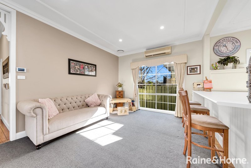 Photo - 57 Eleanor Street, Goulburn NSW 2580 - Image 5