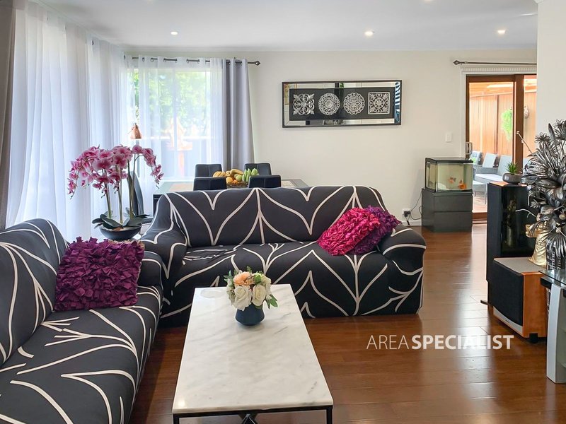 Photo - 57 Elmbank Drive, Keysborough VIC 3173 - Image 4