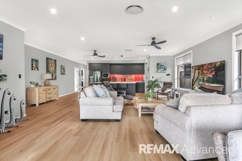 Photo - 57 Emilia Close, Banksia Beach QLD 4507 - Image 11