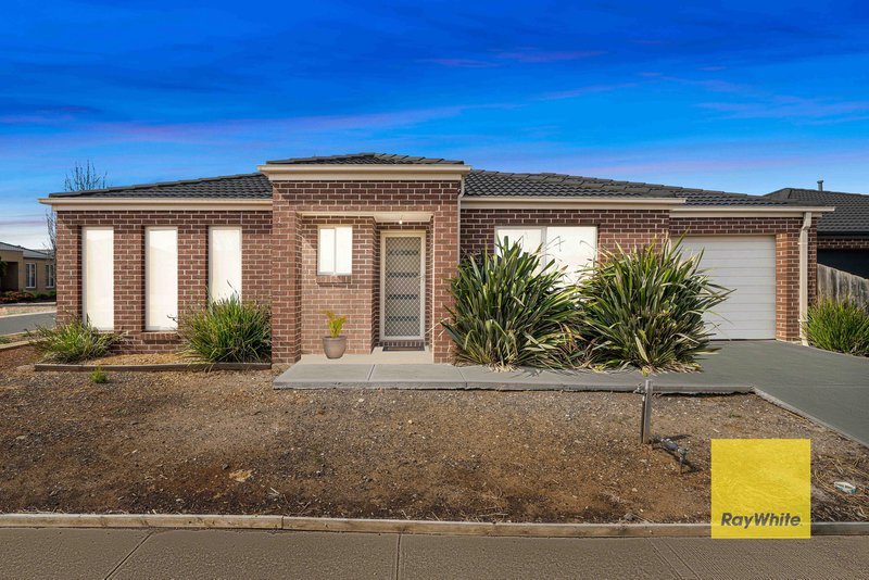 Photo - 57 Emperor Parade, Tarneit VIC 3029 - Image 2