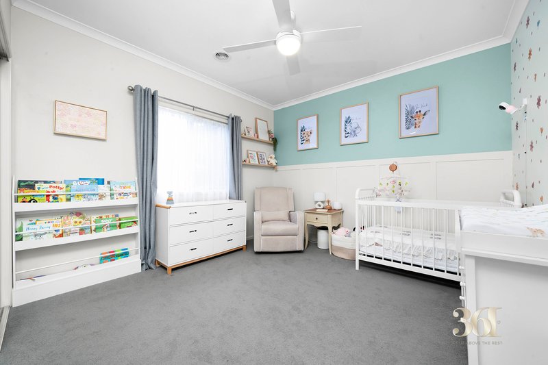 Photo - 57 Exploration Avenue, Werribee VIC 3030 - Image 15