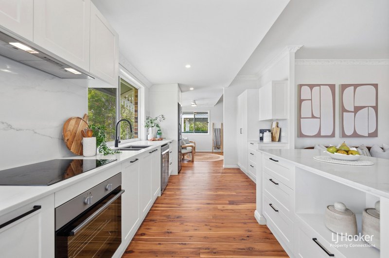Photo - 57 Flinders Way, Albany Creek QLD 4035 - Image 6