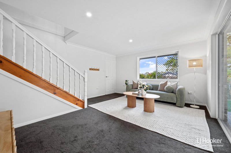Photo - 57 Flinders Way, Albany Creek QLD 4035 - Image 10