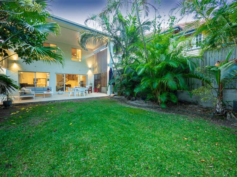 Photo - 57 Free Street, Newmarket QLD 4051 - Image 6