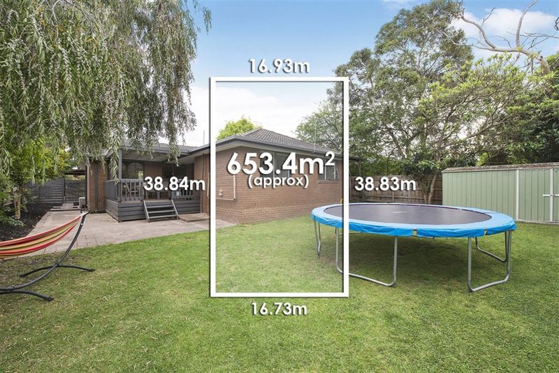 Photo - 57 Galahad Crescent, Glen Waverley VIC 3150 - Image 8