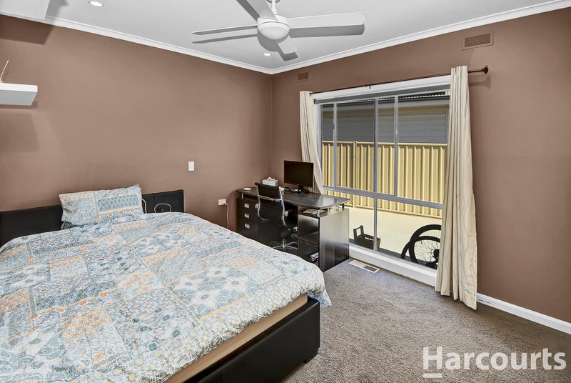 Photo - 57 Gardenia Street, Horsham VIC 3400 - Image 8