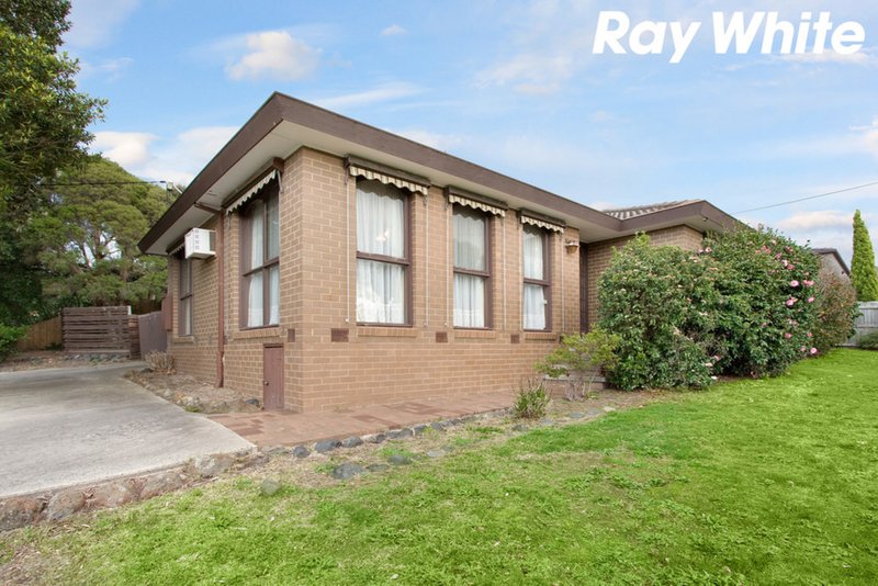 Photo - 57 Gardenia Street, Pakenham VIC 3810 - Image 4