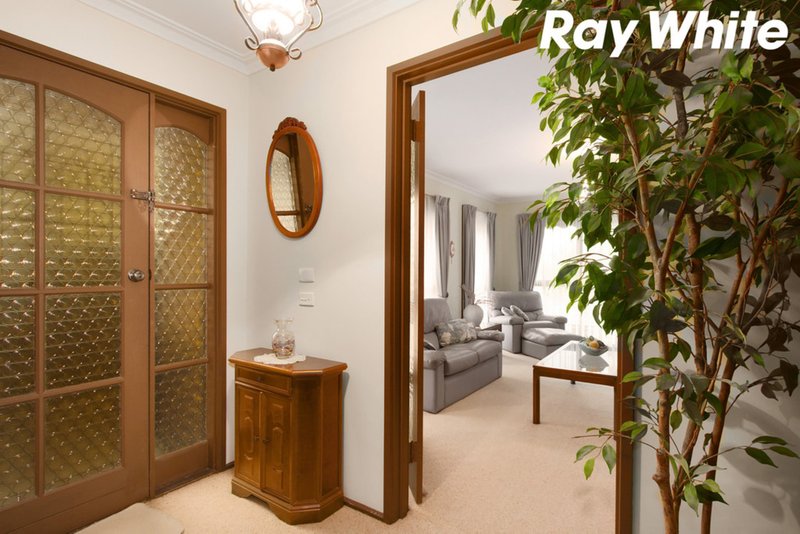 Photo - 57 Gardenia Street, Pakenham VIC 3810 - Image 5