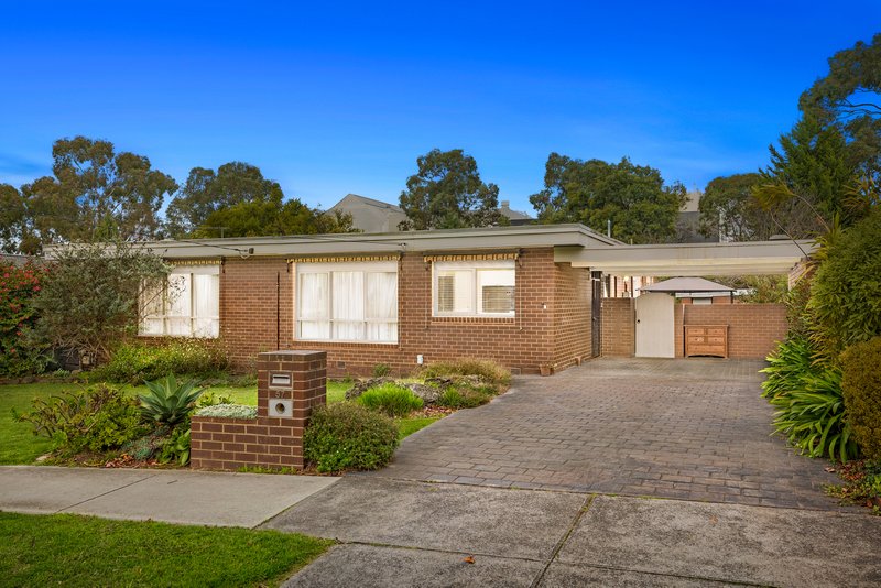 57 Gateshead Drive, Wantirna South VIC 3152