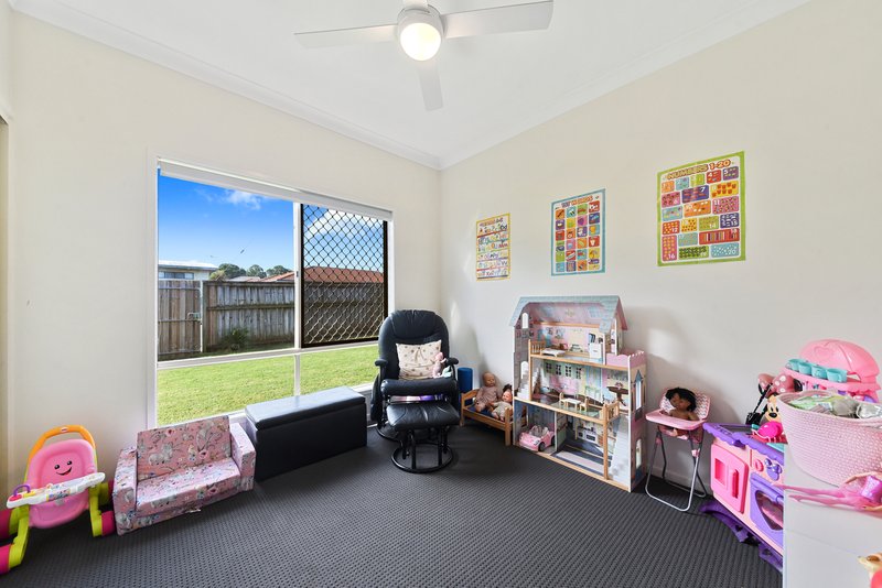 Photo - 57 Gawler Crescent, Bracken Ridge QLD 4017 - Image 12